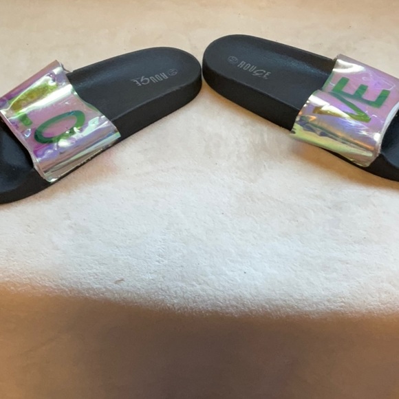 Iridescent Slide Sandals - Picture 4 of 6